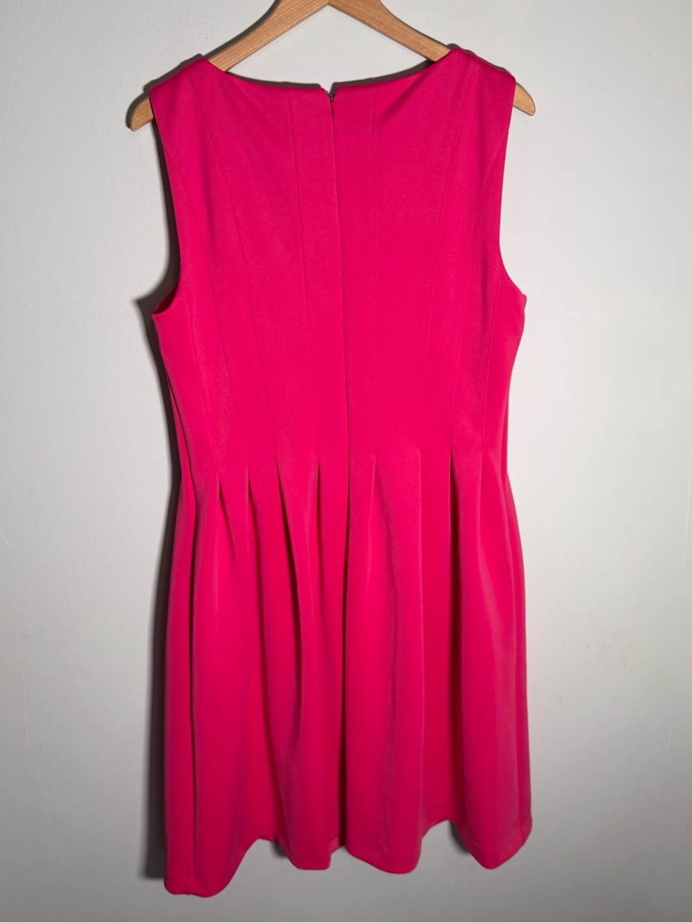 Calvin Klein Women's Hot Pink Fit & Flare Pleated Sleeveless Dress Size 16 - Picture 4 of 13